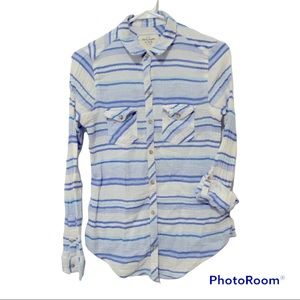Abercrombie and Fitch Women’s Striped Long Sleeves Button Down Shirt Size XS